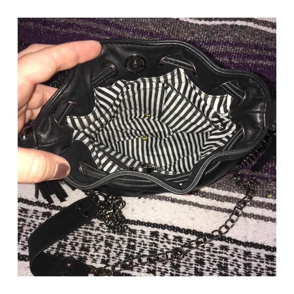 Rockin Crossbody Satchel - Picture 5 of 6